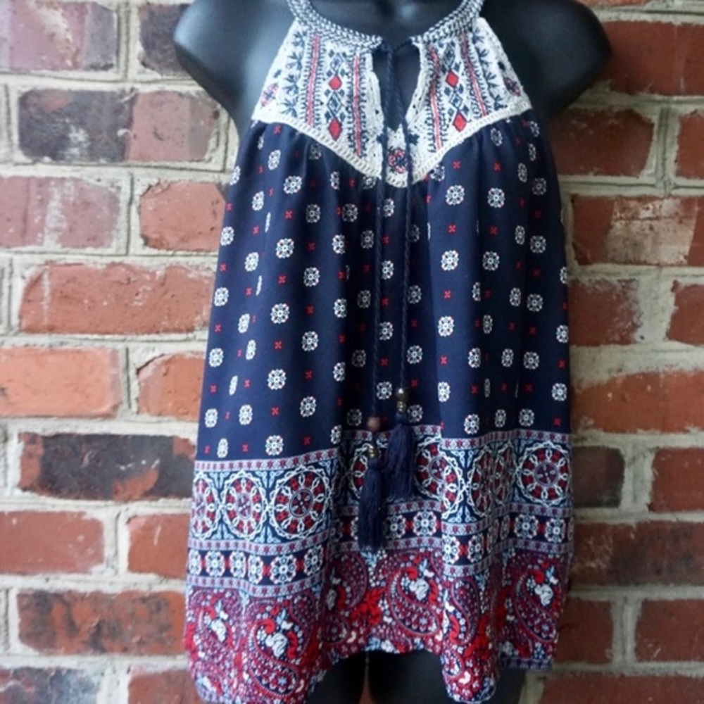 Jolt Sleeveless Blouse
